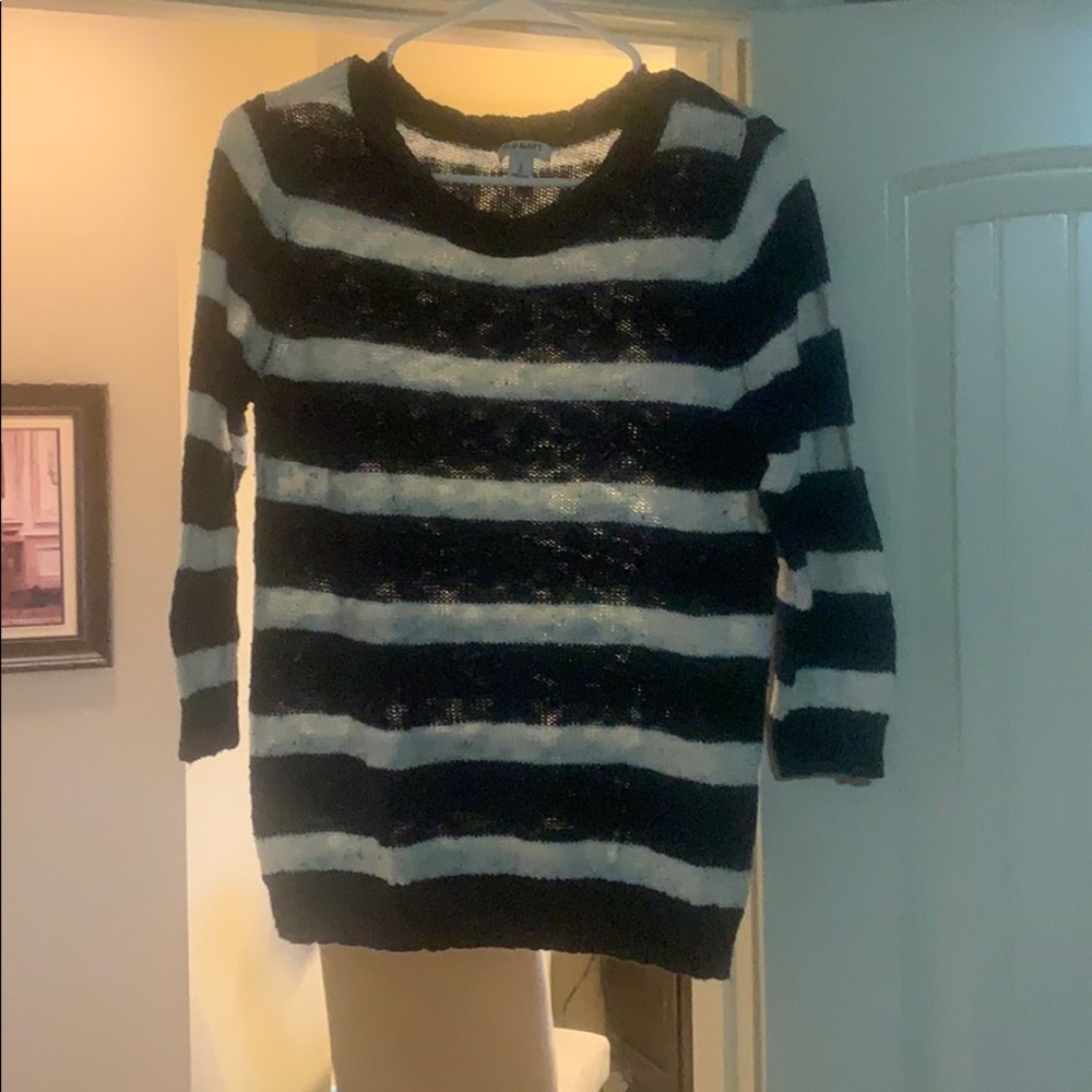 Old Navy Sweater